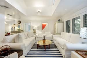 295 6th Street, Naples, FL 34102 - MLS#226014899