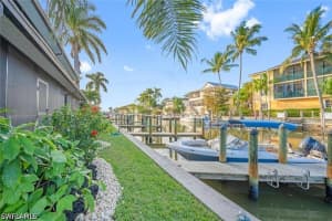 1535 Chesapeake Ave A2, Naples