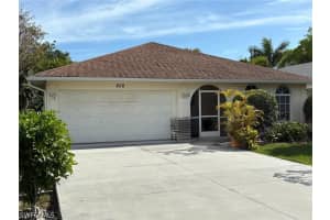 808 96th Avenue, Naples, FL 34108 - MLS#226014905