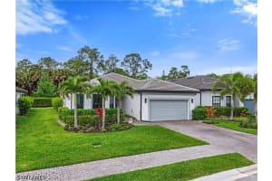 10475 Ventana Ln, Naples