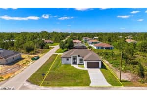 2918 43rd Street, Lehigh Acres, FL 33971 - MLS#226014943