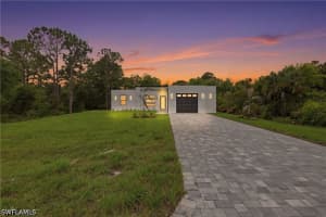 669 Windermere Drive, Lehigh Acres, FL 33972 - MLS#226014954