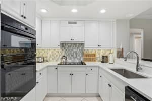 2738 Tiburon Boulevard, Naples, FL 34109 - MLS#226014964