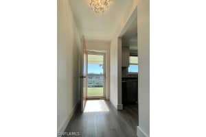200 Valley Stream Drive, Naples, FL 34113 - MLS#226014985