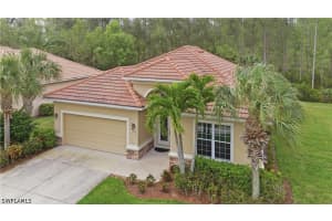 7932 Princeton Dr, Naples