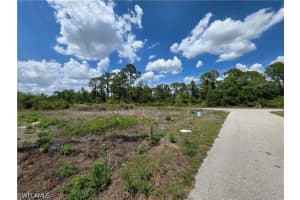 304 Lenz Avenue, Lehigh Acres, FL 33974 - MLS#226015017