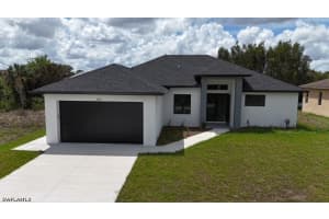 2561 25th Street, Lehigh Acres, FL 33971 - MLS#226015025