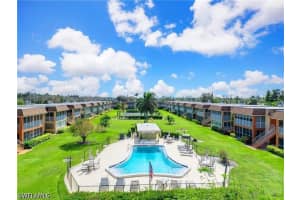 1400 Pompei Ln O-21, Naples