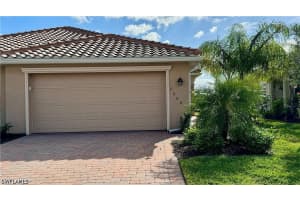 2066 Tamarron Lane, Naples, FL 34120 - MLS#226015106