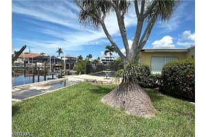 12 Bayview Boulevard, Fort Myers Beach, FL 33931 - MLS#226015117