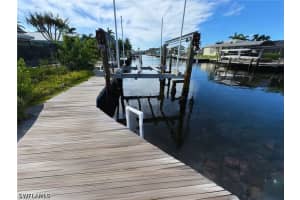 12 Bayview Boulevard, Fort Myers Beach, FL 33931 - MLS#226015117