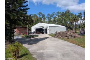 1390 19th Street, Naples, FL 34117 - MLS#226015125