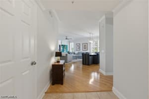 430 Cove Tower Drive, Naples, FL 34110 - MLS#226015128