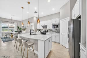 19649 Aqua View Lane, Fort Myers, FL 33913 - MLS#226015130