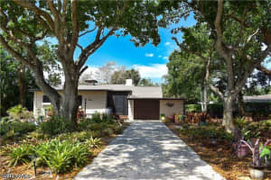 27213 Rio Vista Circle, Bonita Springs, FL 34135 - MLS#226015155