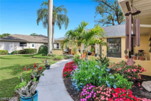 111 Blue Ridge Drive, Naples, FL 34112 - MLS#226015162