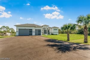 2941 37th Avenue, Naples, FL 34120 - MLS#226015185