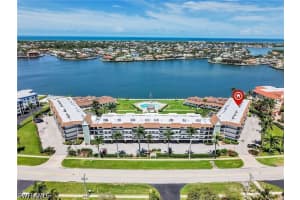 750 Elkcam Circle, Marco Island, FL 34145 - MLS#226015189