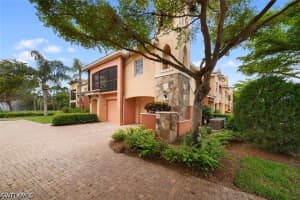 8641 Piazza Del Lago Circle, Estero, FL 33928 - MLS#226015201