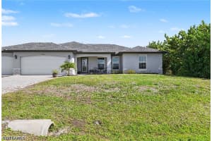 1109 12th Lane, Cape Coral, FL 33993 - MLS#226015209