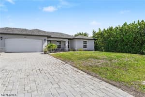 1109 12th Lane, Cape Coral, FL 33993 - MLS#226015209