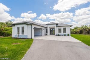 808 37th Avenue, Naples, FL 34120 - MLS#226015221