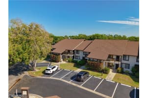 800 MISTY PINES Circle, Naples, FL 34105 - MLS#226015236