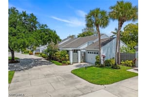 879 Meadowland Drive, Naples, FL 34108 - MLS#226015243