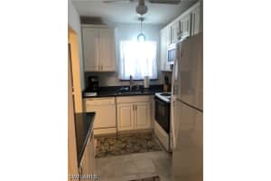150 TURTLE LAKE Court, Naples, FL 34105 - MLS#226015244