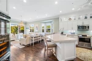 710 Bentwater Circle, Naples, FL 34108 - MLS#226015267