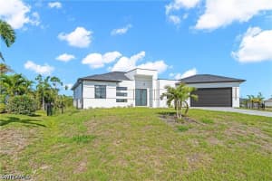 2304 23rd Avenue, Cape Coral, FL 33993 - MLS#226015274