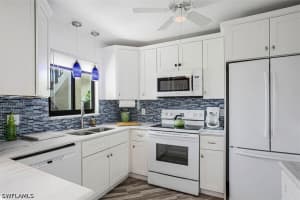 4257 27th Ct Sw 102, Naples