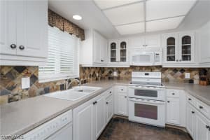 5515 Rattlesnake Hammock Road, Naples, FL 34113 - MLS#226015295