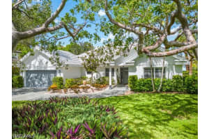 1131 Crayton Rd, Naples