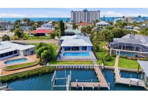 8009 Lagoon Rd, Fort Myers Beach