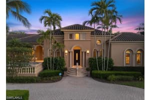 550 21st Avenue, Naples, FL 34102 - MLS#226015328