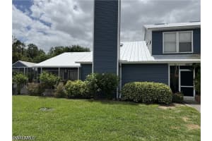 3334 Timberwood Cir, Naples