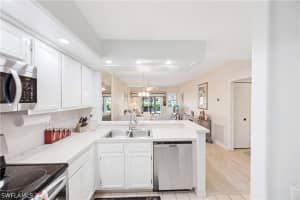13046 Amberley Court, Bonita Springs, FL 34135 - MLS#226015365