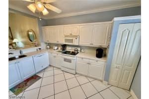 750 Luisa Lane, Naples, FL 34104 - MLS#226015374