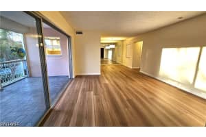301 6th Ave S D, Naples