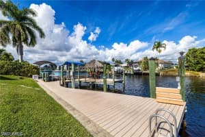 1911 32nd Terrace, Cape Coral, FL 33904 - MLS#226015394