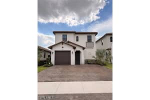 8956 Madrid Cir, Naples
