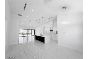 1126 Crestwood Street, Lehigh Acres, FL 33974 - MLS#226015409