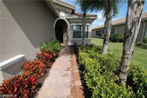 3279 Tahoe Court, Naples, FL 34119 - MLS#226015432