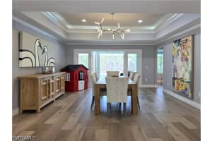 557 Parkwood Lane, Naples, FL 34103 - MLS#226015437