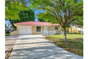 13426 1st St, Fort Myers