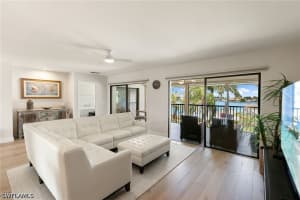 730 Elkcam Circle, Marco Island, FL 34145 - MLS#226015469