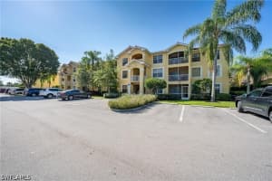 4720 Saint Croix Ln 121, Naples