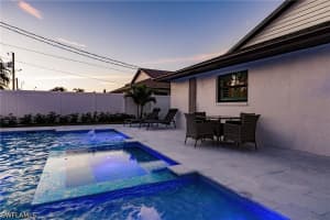 668 104th Avenue, Naples, FL 34108 - MLS#226015487