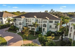 780 Bentwater Cir 102, Naples